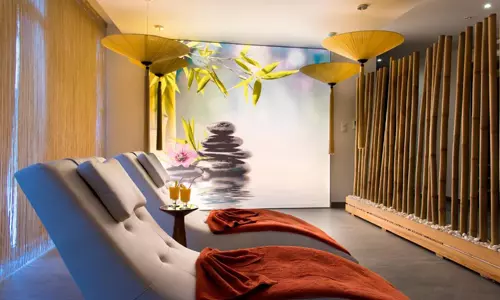 هتل فلورا گاردن افسوس کوش آداسی